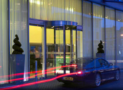<b>K West Hotel & S...</b>