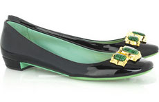 <b>Treat your Feet!...</b>