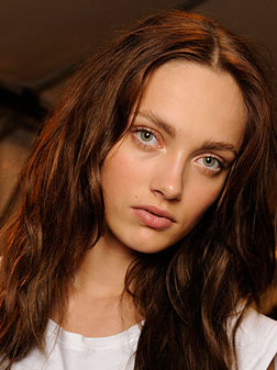 <b>Chloé S/S Beauty...</b>