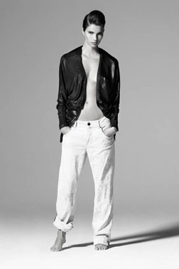 Take a look at Victoria Beckham's Denim Range Take a look at Victoria Beckham's Denim Range