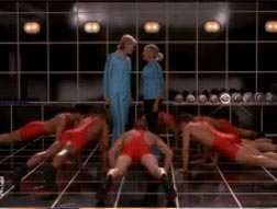 <b>Glee Alert: Let's Ge...</b>