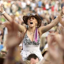<b>V Festival 2010...</b>