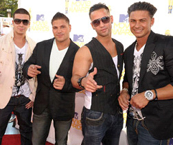 <b>MTV Movie Awards Wor...</b>