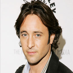 <b>Alex O'Loughlin...</b>