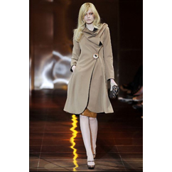 <b>Paris Couture Fashio...</b>