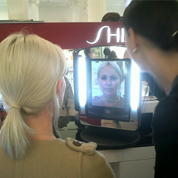 <b>The Shiseido Makeup ...</b>