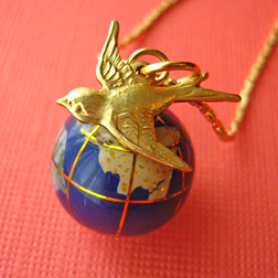 <b>Watch The Birdie...</b>