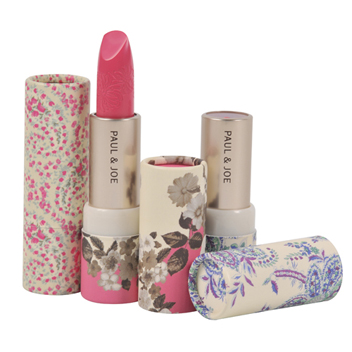 <b>Vintage Lips...</b>