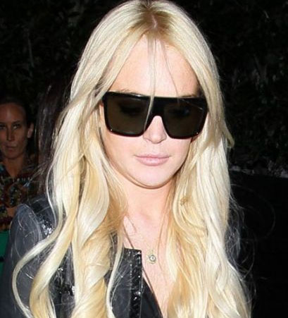 <b>Lohan Set To Plead N...</b>
