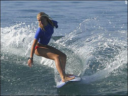 <b>Trailer: Soul Surfer...</b>