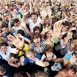 <b>Summer Festival Seri...</b>