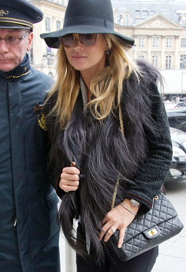 <b>Moss Loses Engagemen...</b>