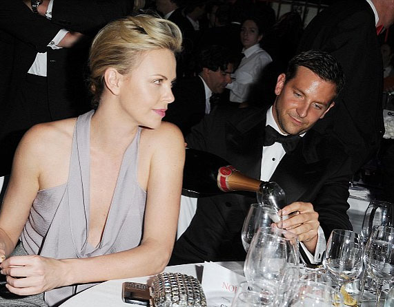 <b>2011 GQ Man Of The Y...</b>