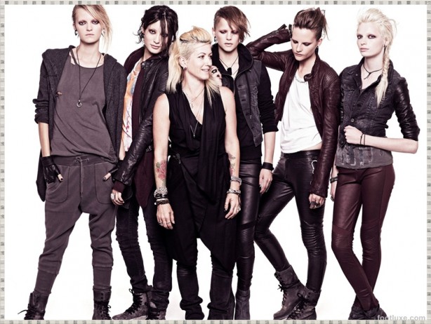 <b>H&M Dragon Tatto...</b>