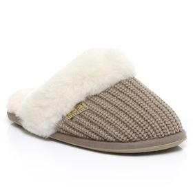 <b>Toasty Toes...</b>