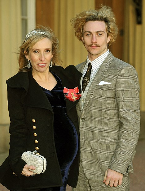 <b>Aaron & Sam Welc...</b>