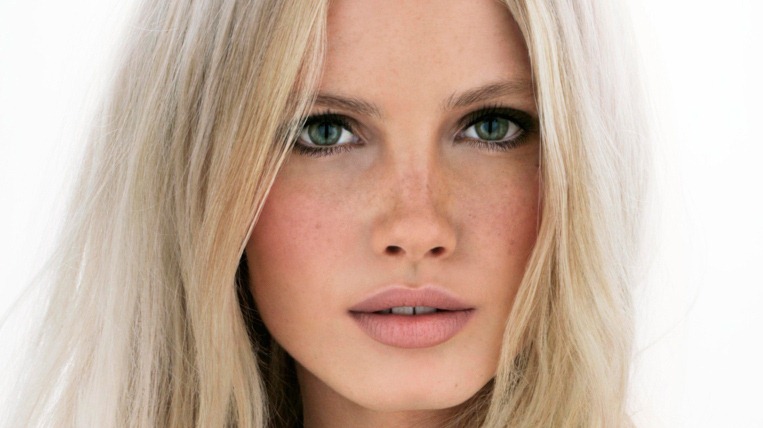 Favourite Five: Tinted Moisturisers.