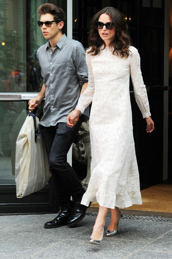 Keira Kightley wearing Valentino resort collection 2014.