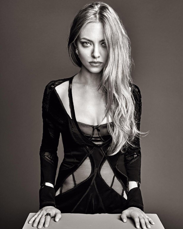 Amanda-Seyfried-Madame-Figaro-02-620x775