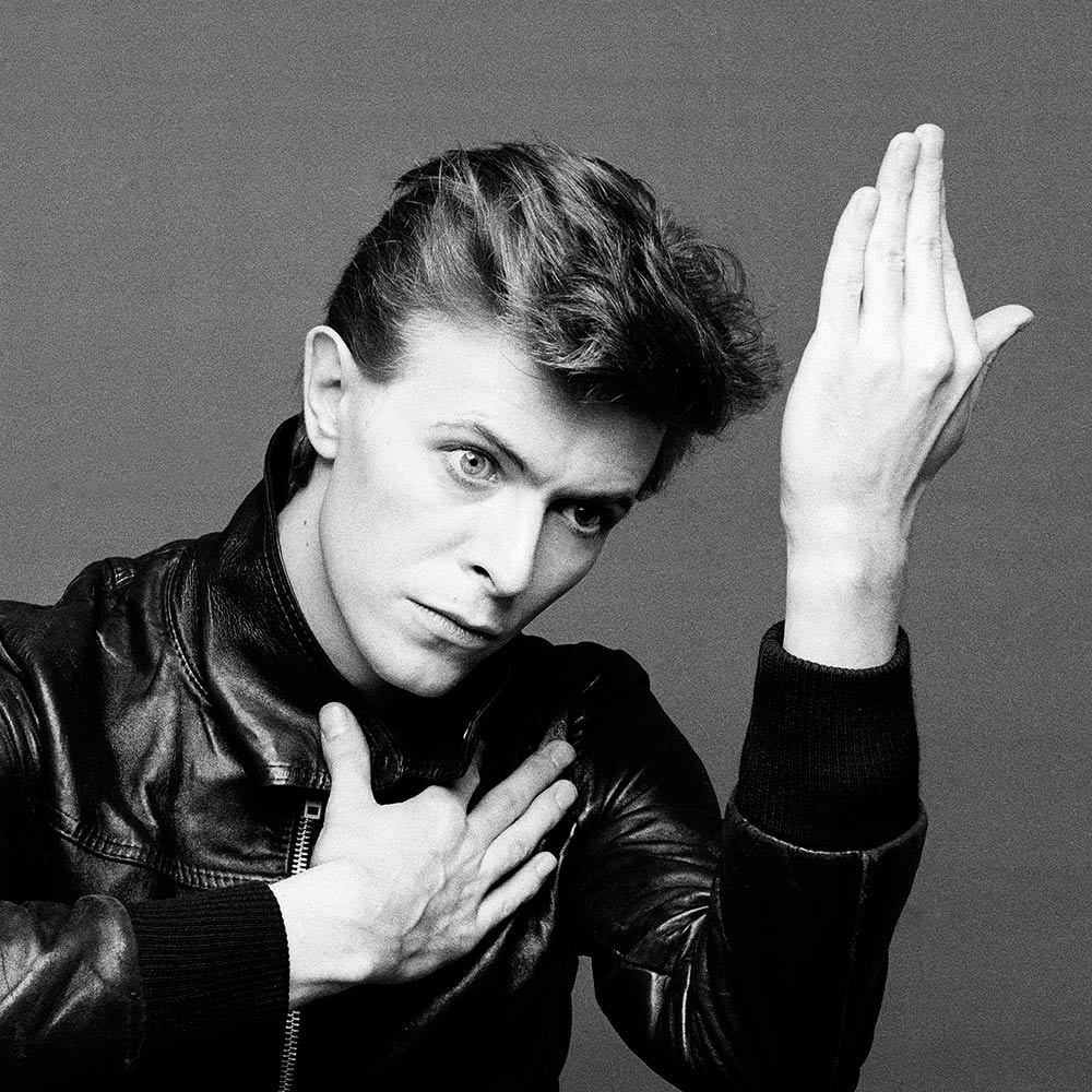 DavidBowieHands