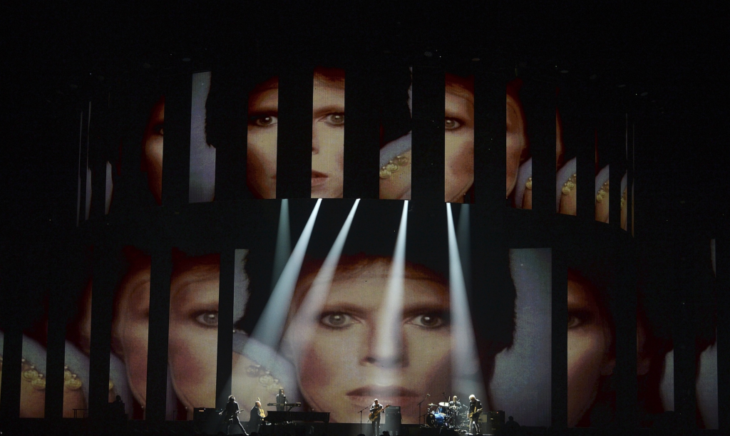 The annual ceremony in London overnight paid homage to the iconic singer with a presentation which included some impassioned words from Annie Lennox and Gary Oldman, a musical medley of Bowie's hits and a cover of "Life on Mars" from 1971's Hunky Dory, performed by Lorde. Oldman also presented Bowie with a posthumous Brit Icon award.